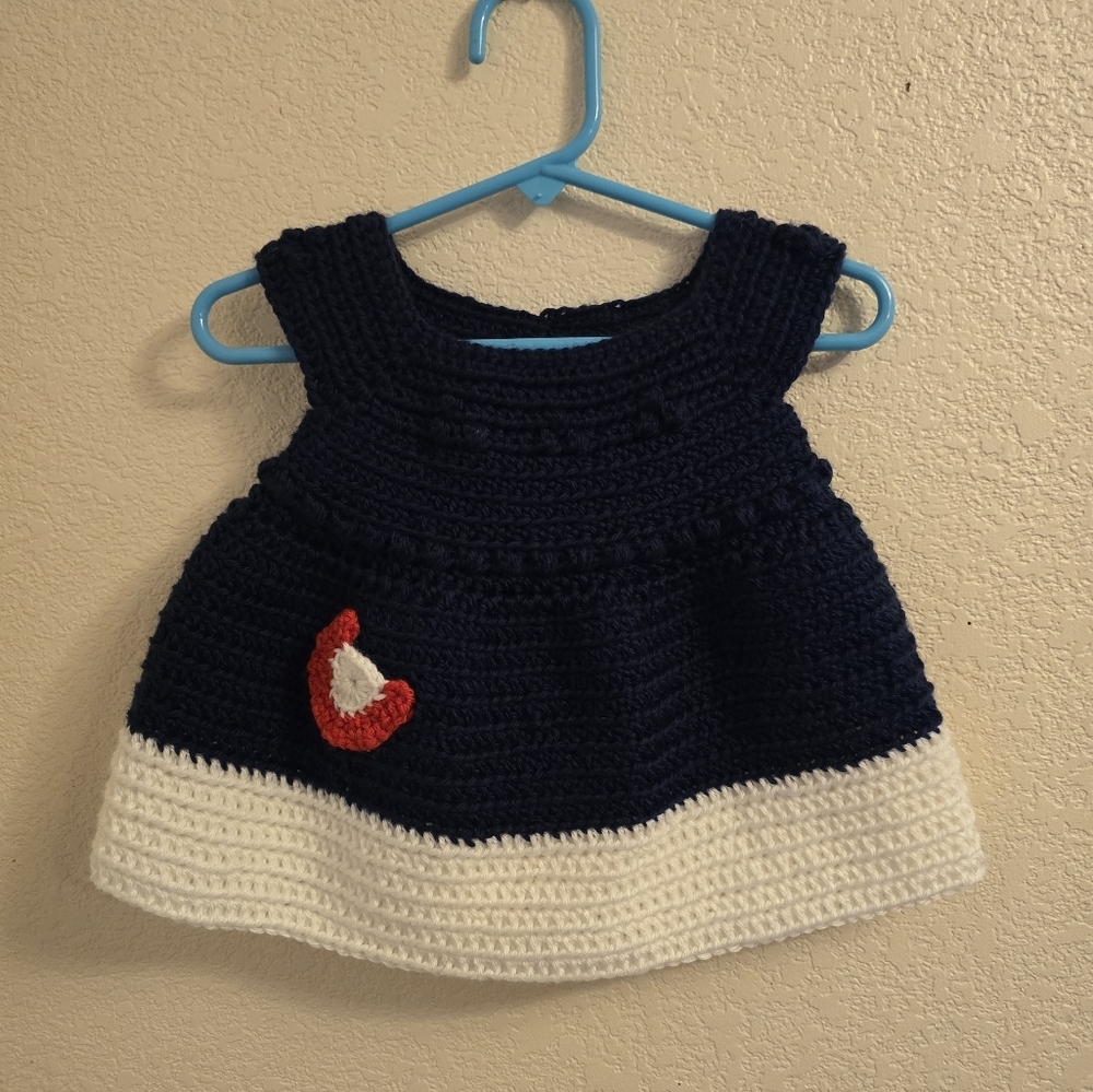 Handmade Colorado crochet baby dress navy/white Sz 0–3 months